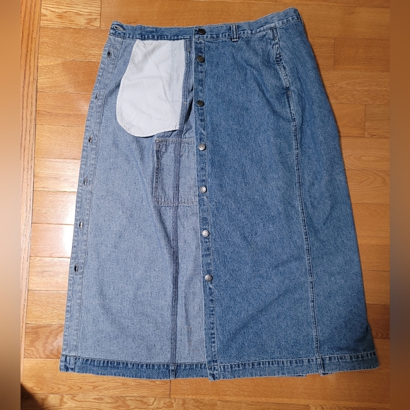 Classic Blue Denim Skirt - Picture 6 of 9